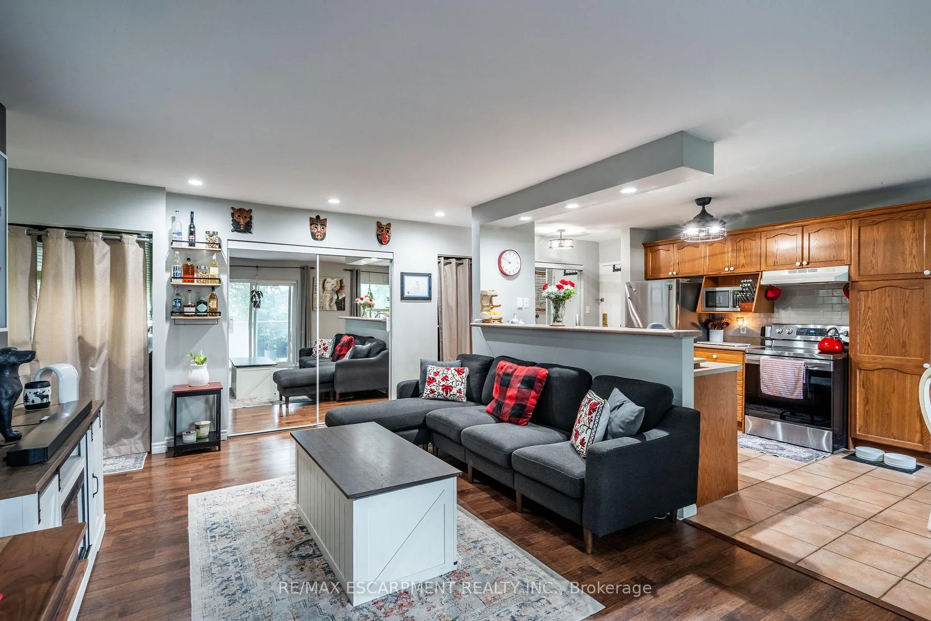 Photo 13 of Unit 11, 608 Grey Street, Brant, Brantford Twp — HOMEH