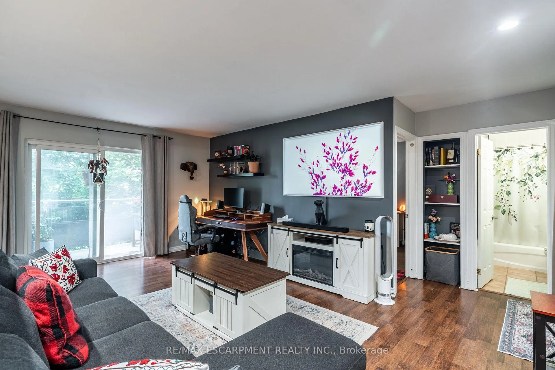 Photo 15 of Unit 11, 608 Grey Street, Brant, Brantford Twp — HOMEH