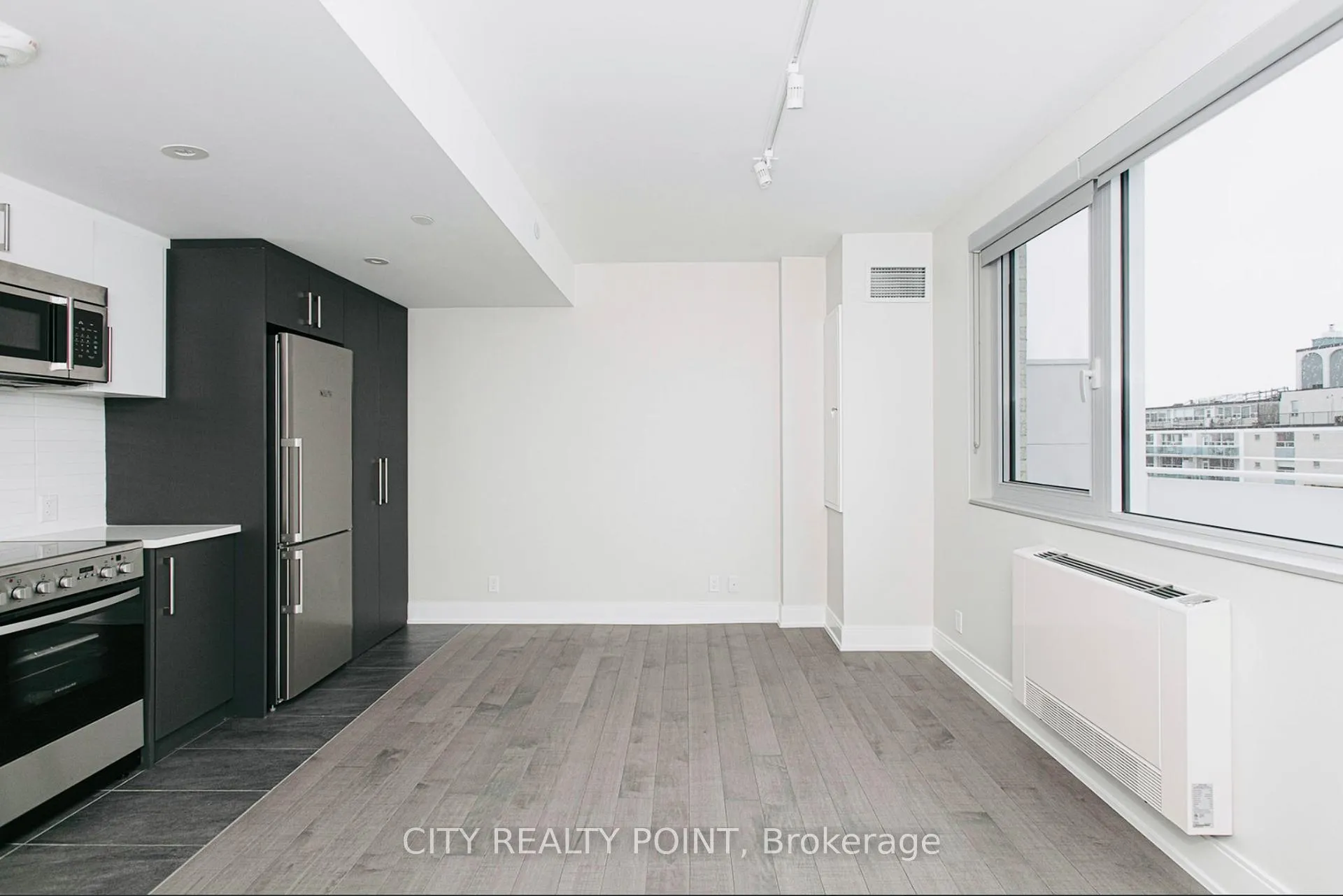 Photo 2 of Unit 207, 11 Walmer Road, Toronto, The Annex — HOMEH