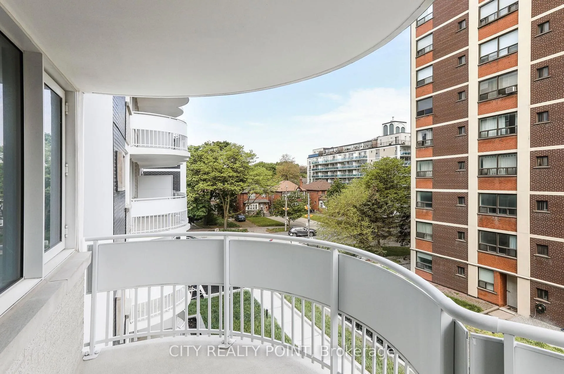 Photo 12 of Unit 207, 11 Walmer Road, Toronto, The Annex — HOMEH