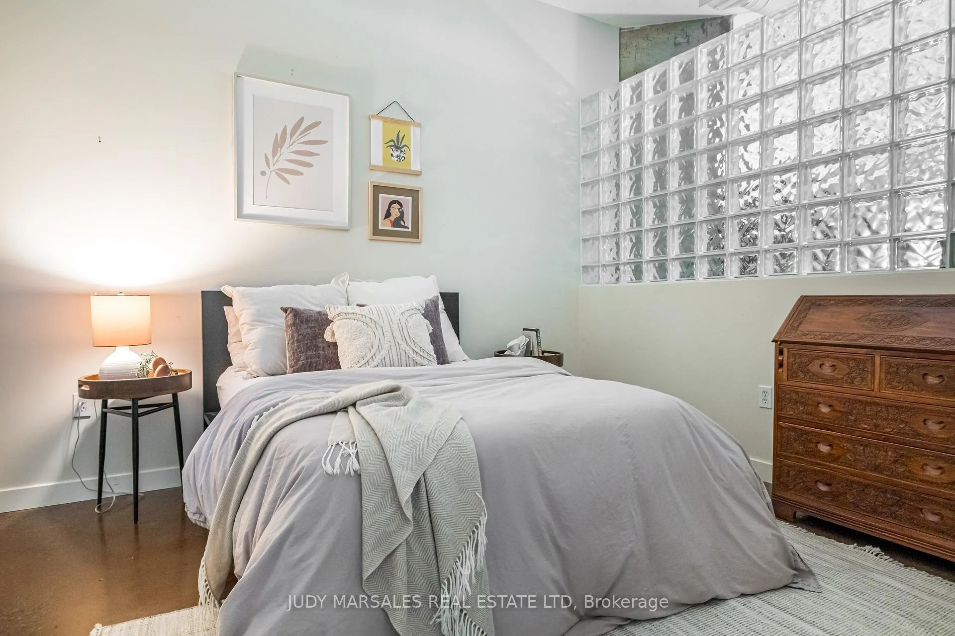 Photo 9 of Unit 612, 66 Bay Street S, Hamilton, Durand — HOMEH