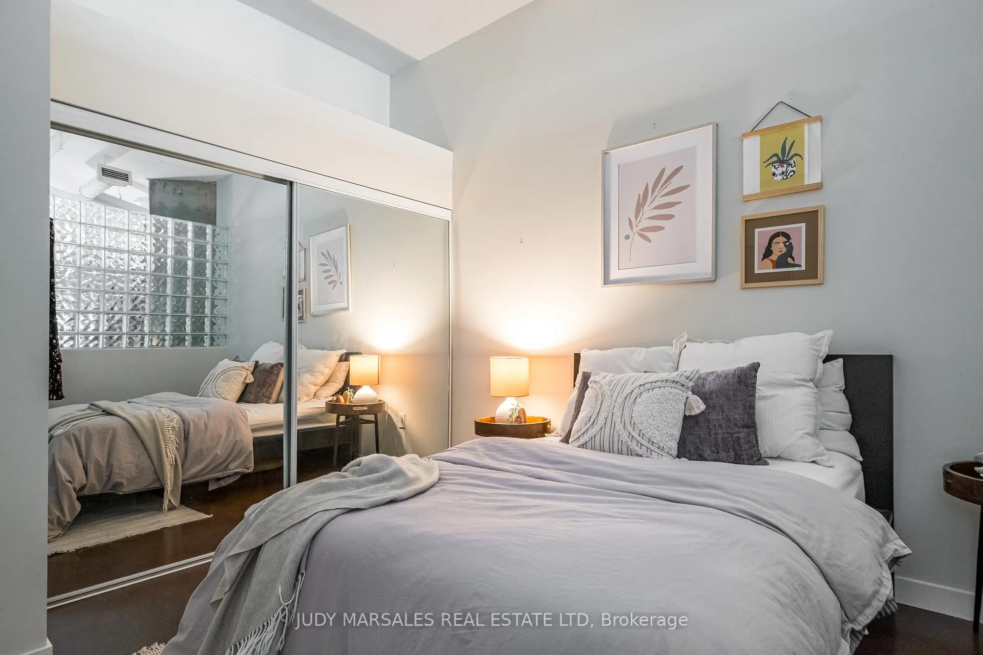 Photo 11 of Unit 612, 66 Bay Street S, Hamilton, Durand — HOMEH
