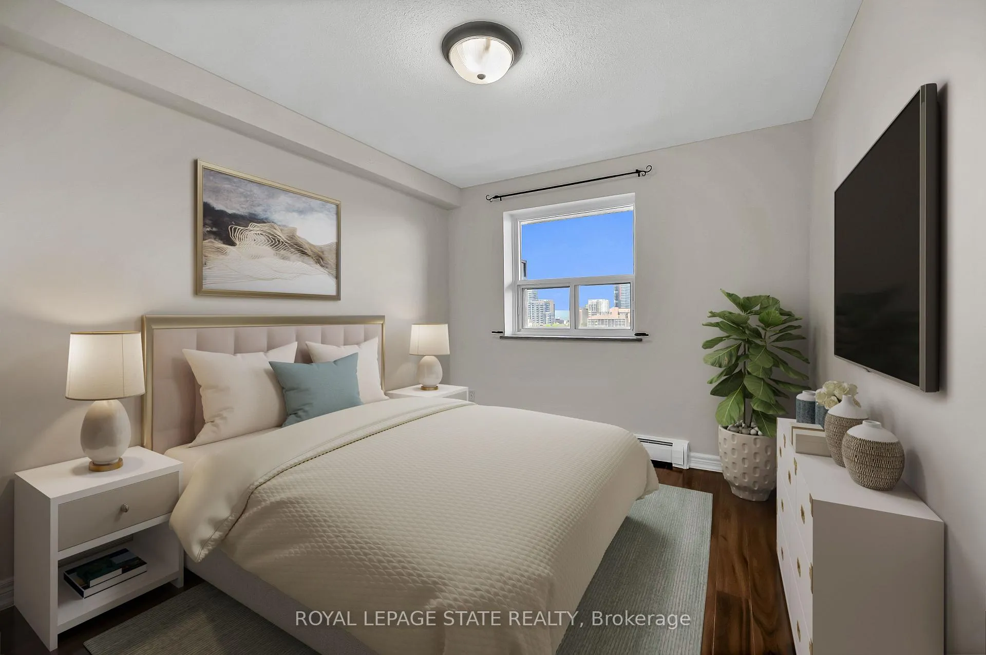 Photo 21 of Unit 702, 81 Charlton Avenue E, Hamilton, Corktown — HOMEH