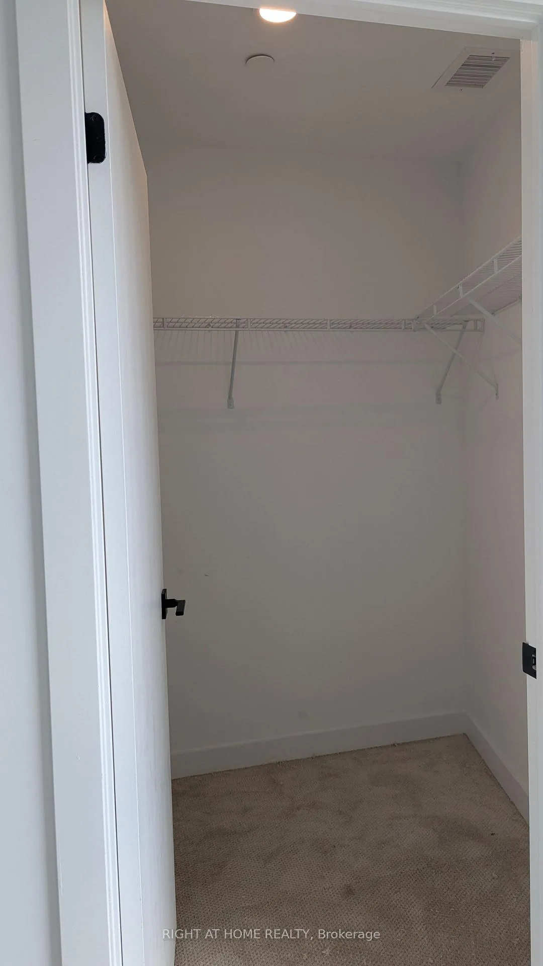 Photo 9 of Unit 109, 2782 Barton Street E, Hamilton, Riverdale — HOMEH