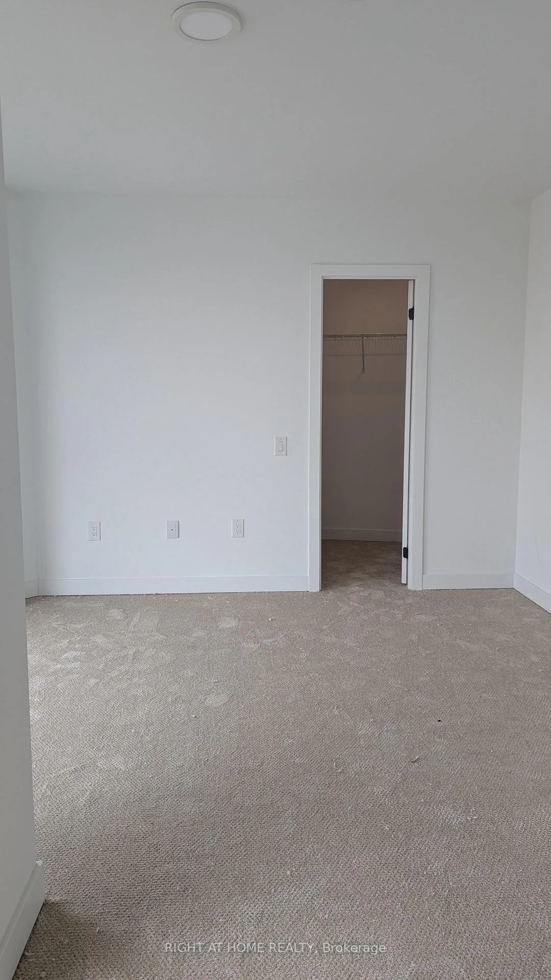 Photo 15 of Unit 109, 2782 Barton Street E, Hamilton, Riverdale — HOMEH