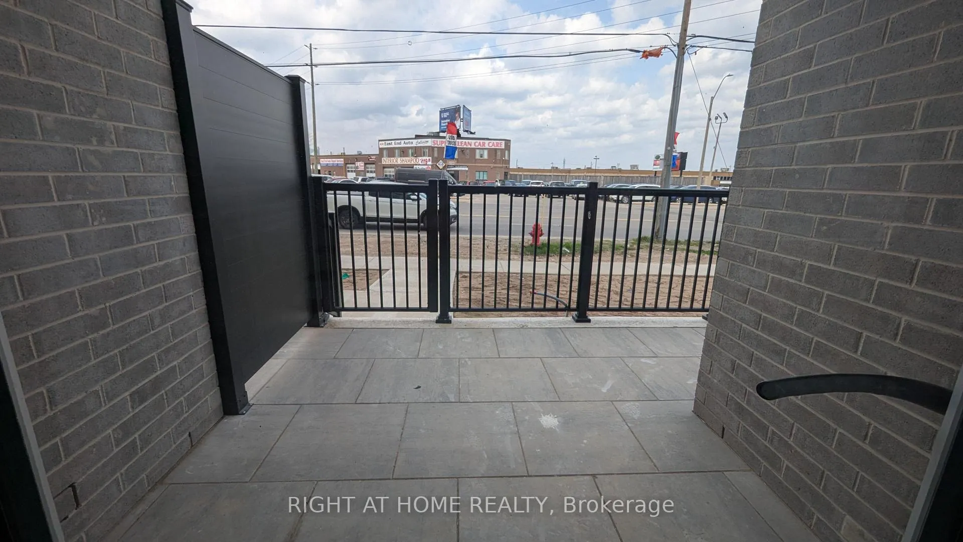 Photo 26 of Unit 109, 2782 Barton Street E, Hamilton, Riverdale — HOMEH