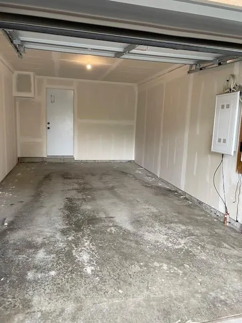 Photo 14 of Unit 93, 369 Essa Road, Barrie, Holly — HOMEH