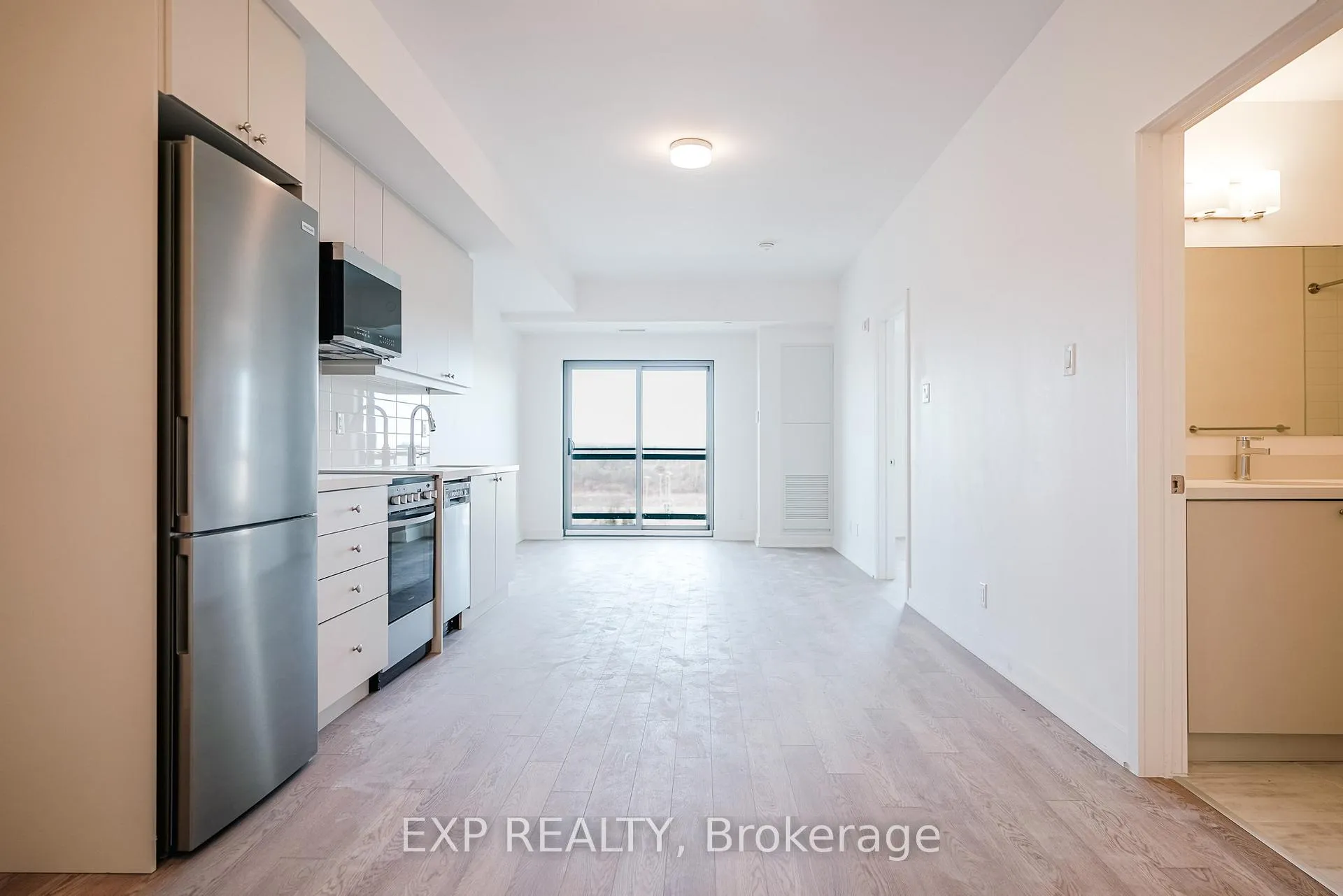 Photo 10 of Unit 806, 55 Clarington Boulevard, Clarington, Bowmanville — HOMEH
