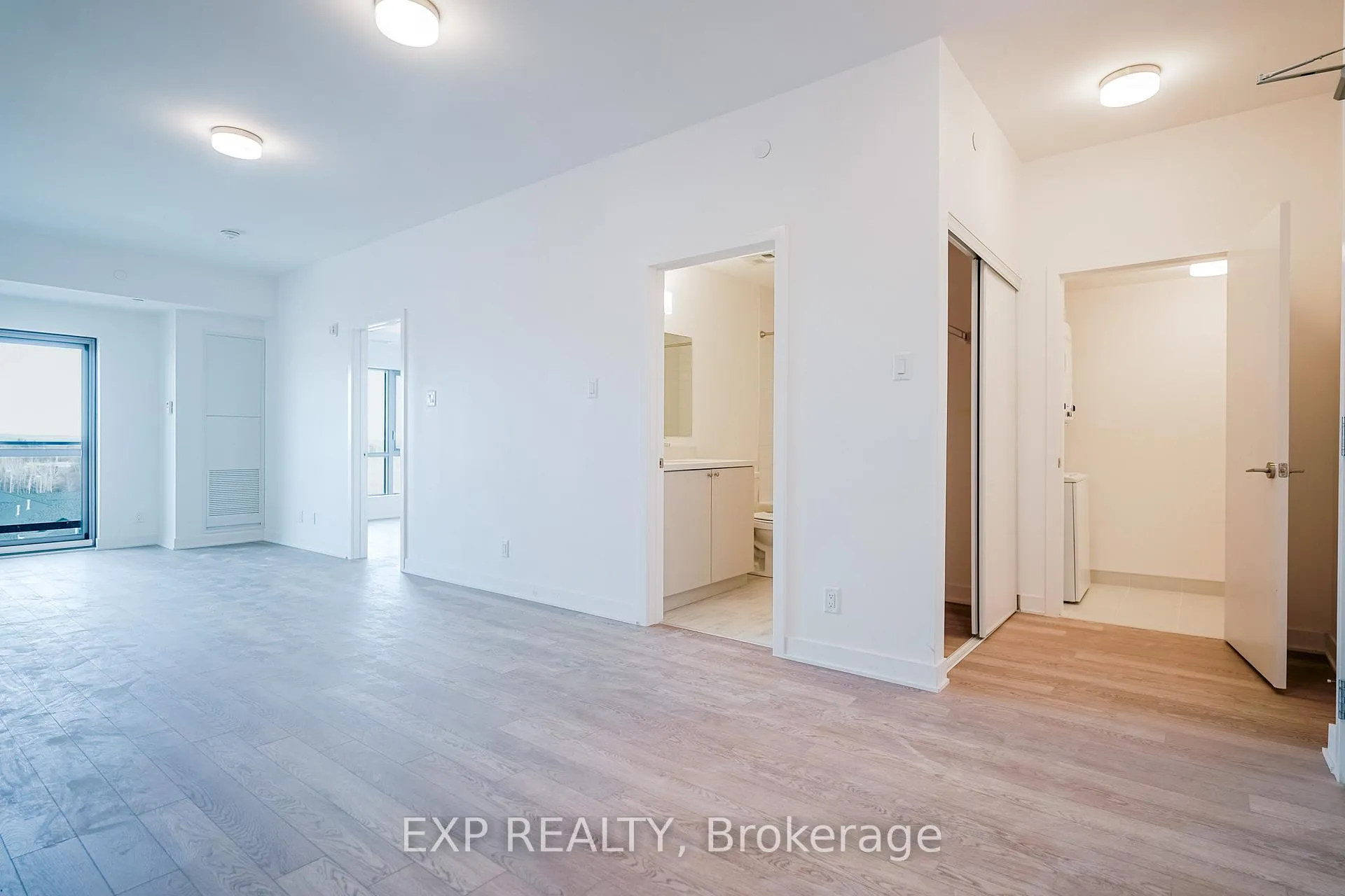 Photo 11 of Unit 806, 55 Clarington Boulevard, Clarington, Bowmanville — HOMEH