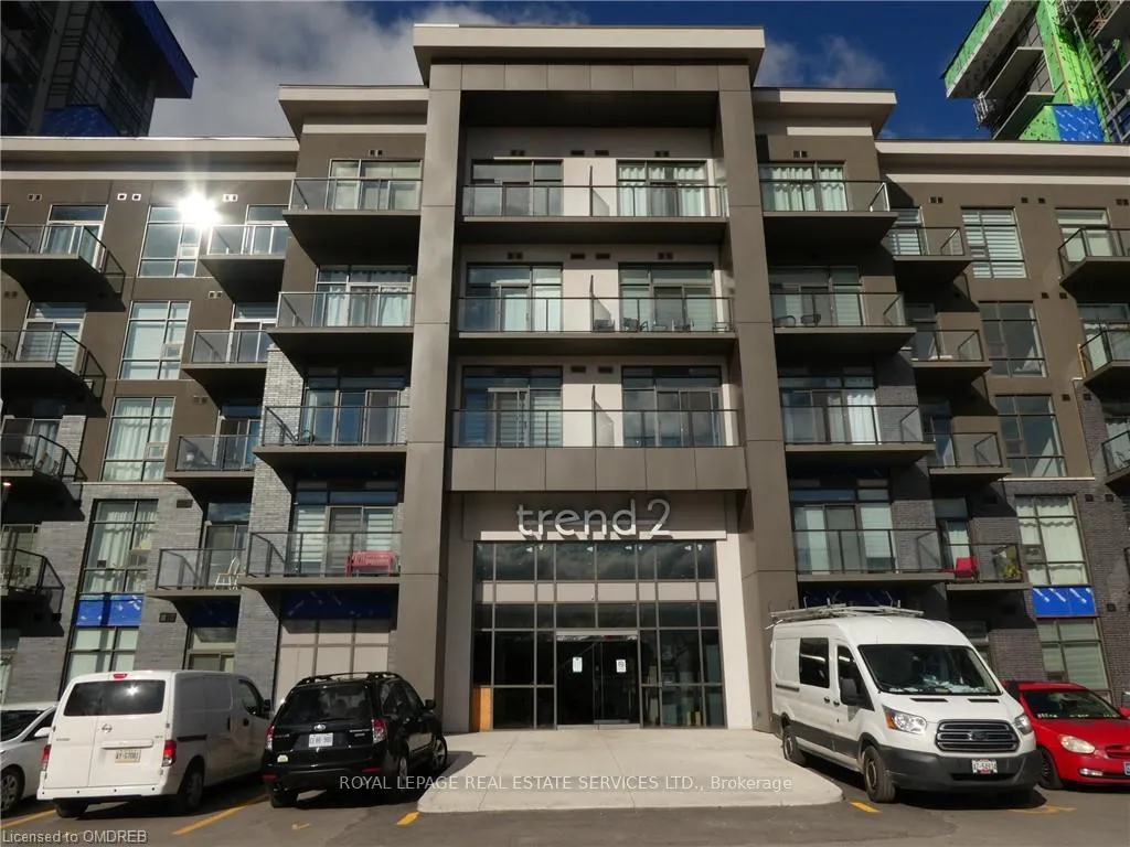 Photo 2 of Unit 901, 460 Dundas Street E, Hamilton, Waterdown — HOMEH