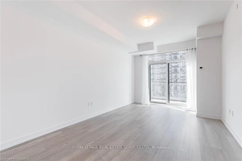 Photo 11 of Unit 901, 460 Dundas Street E, Hamilton, Waterdown — HOMEH