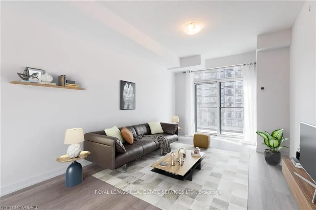 Photo 12 of Unit 901, 460 Dundas Street E, Hamilton, Waterdown — HOMEH