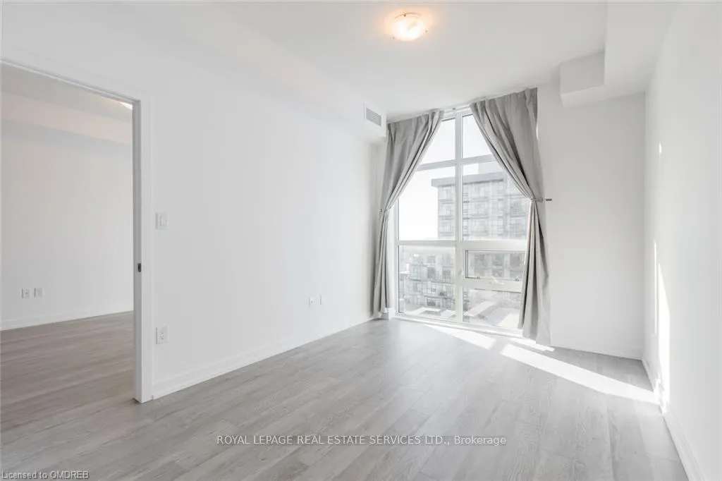 Photo 18 of Unit 901, 460 Dundas Street E, Hamilton, Waterdown — HOMEH