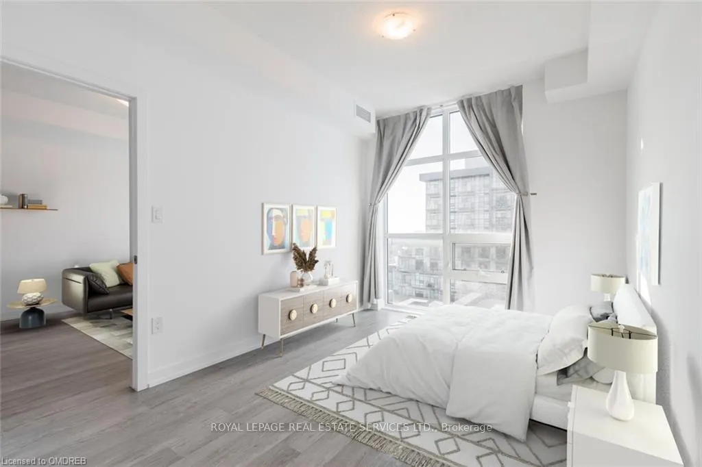 Photo 19 of Unit 901, 460 Dundas Street E, Hamilton, Waterdown — HOMEH