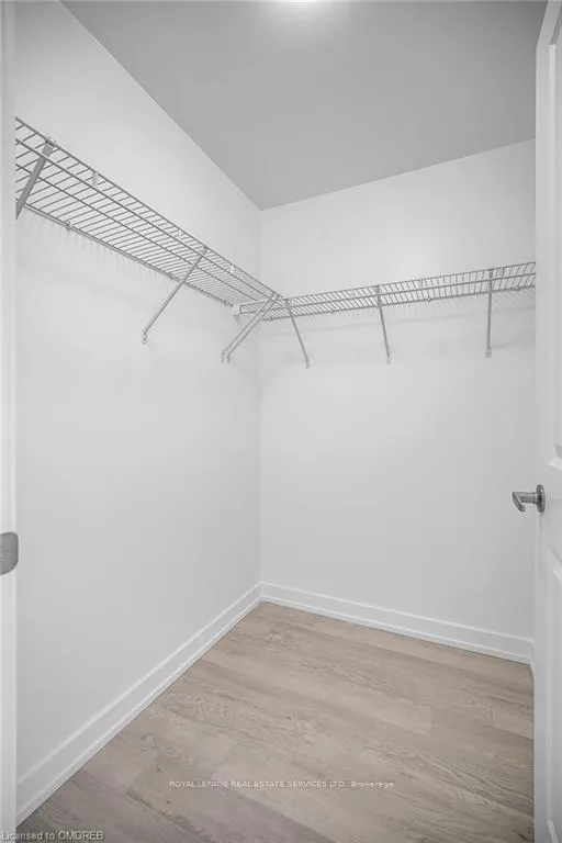 Photo 23 of Unit 901, 460 Dundas Street E, Hamilton, Waterdown — HOMEH