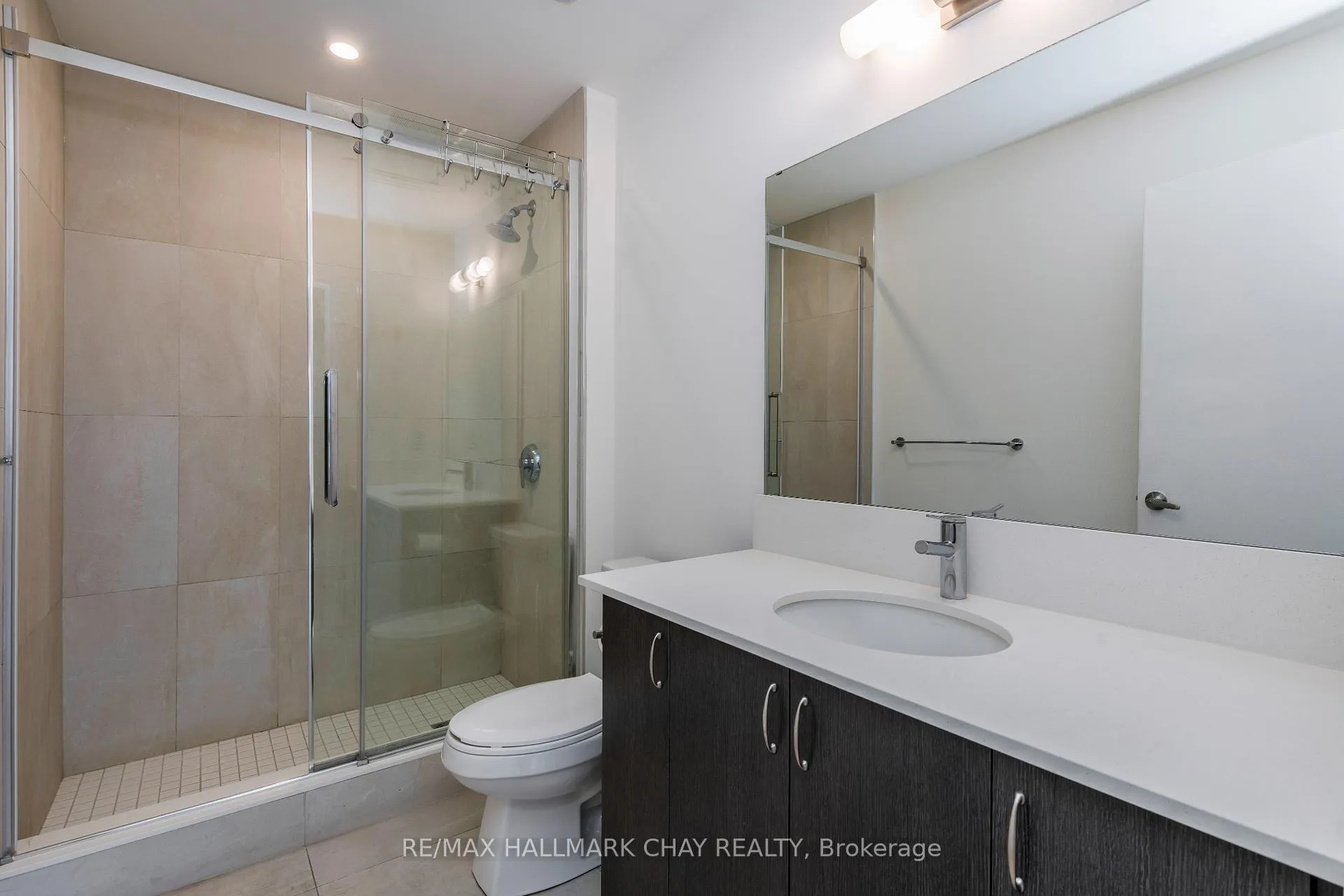 Photo 17 of Unit 101, 58 Lakeside Terrace, Barrie, 400 North — HOMEH