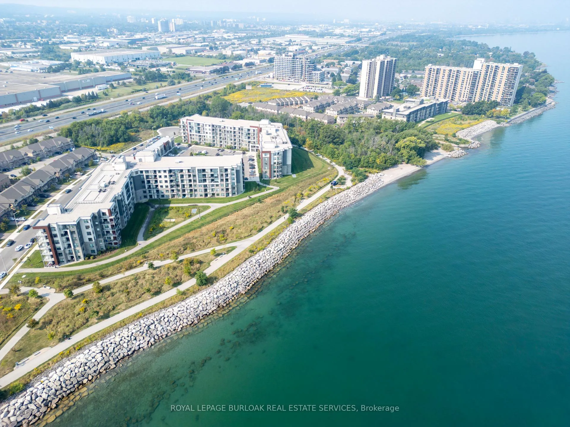 Photo 1 of Unit 133, 101 Shoreview Place, Hamilton, Lakeshore — HOMEH