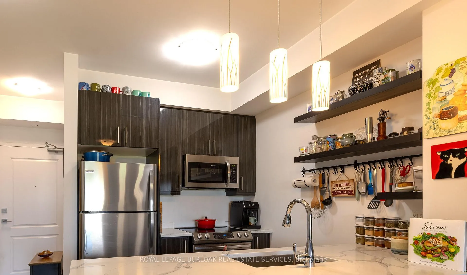 Photo 5 of Unit 133, 101 Shoreview Place, Hamilton, Lakeshore — HOMEH