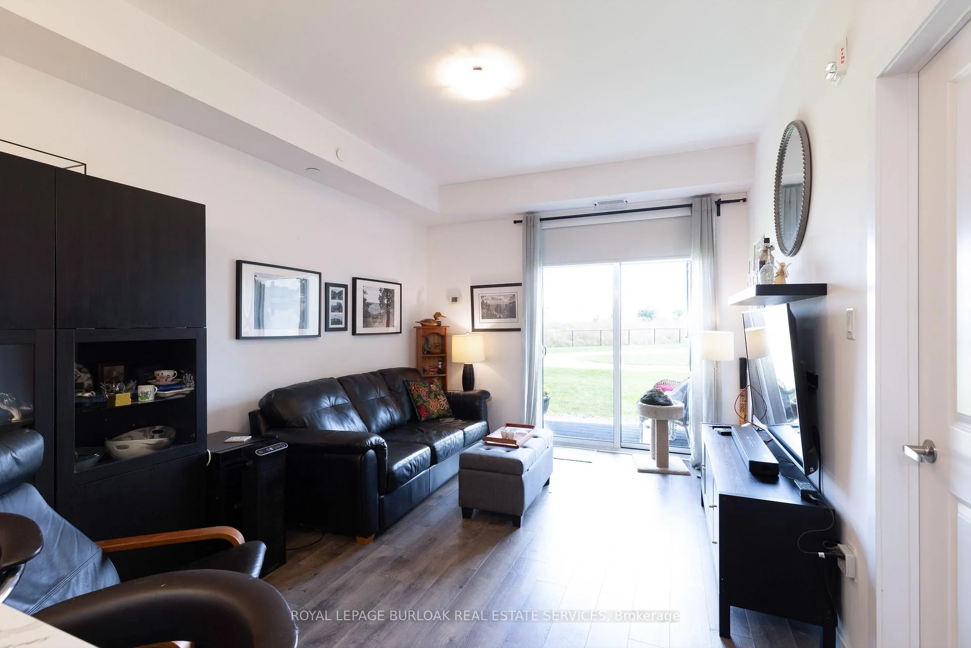Photo 7 of Unit 133, 101 Shoreview Place, Hamilton, Lakeshore — HOMEH