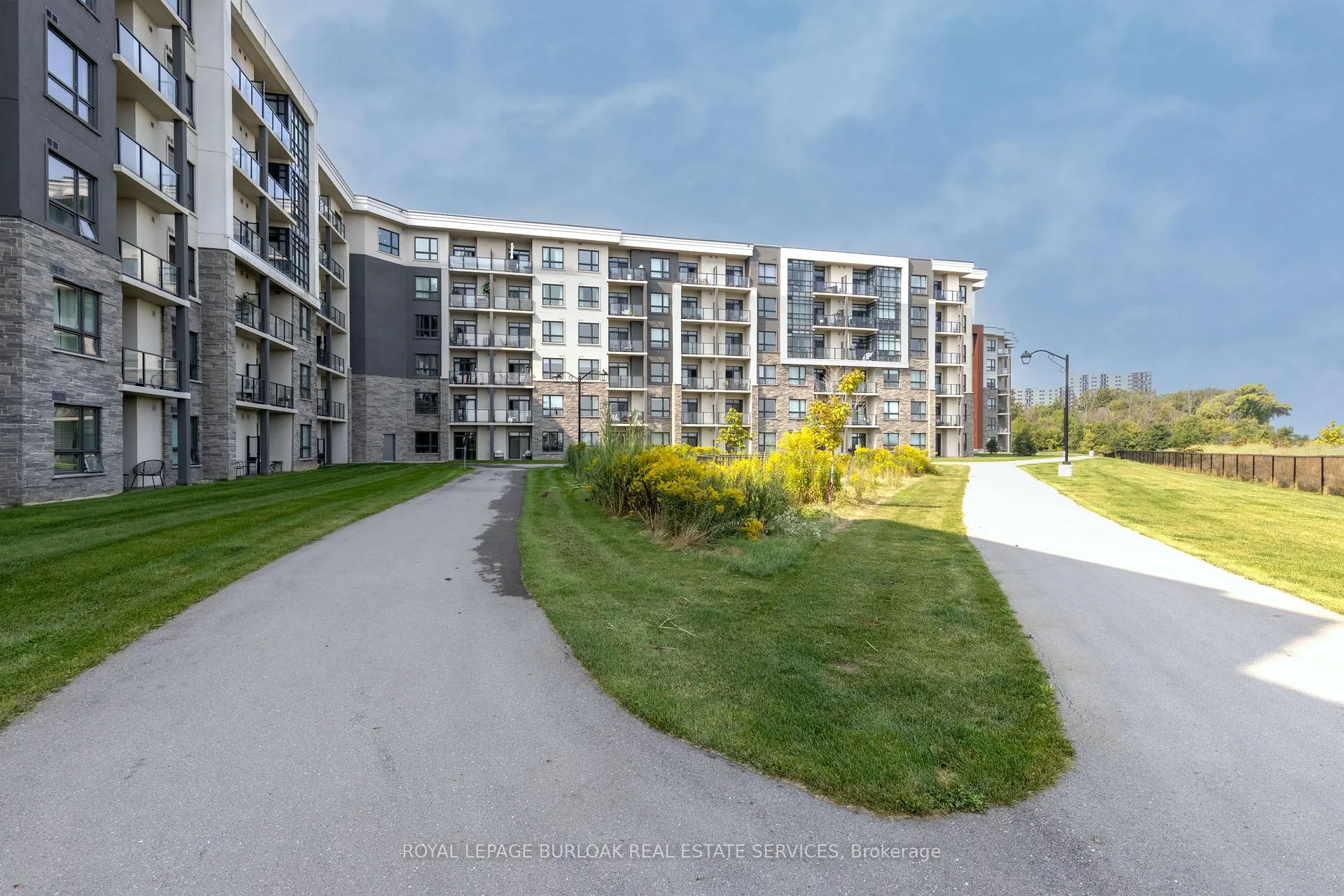 Photo 27 of Unit 133, 101 Shoreview Place, Hamilton, Lakeshore — HOMEH