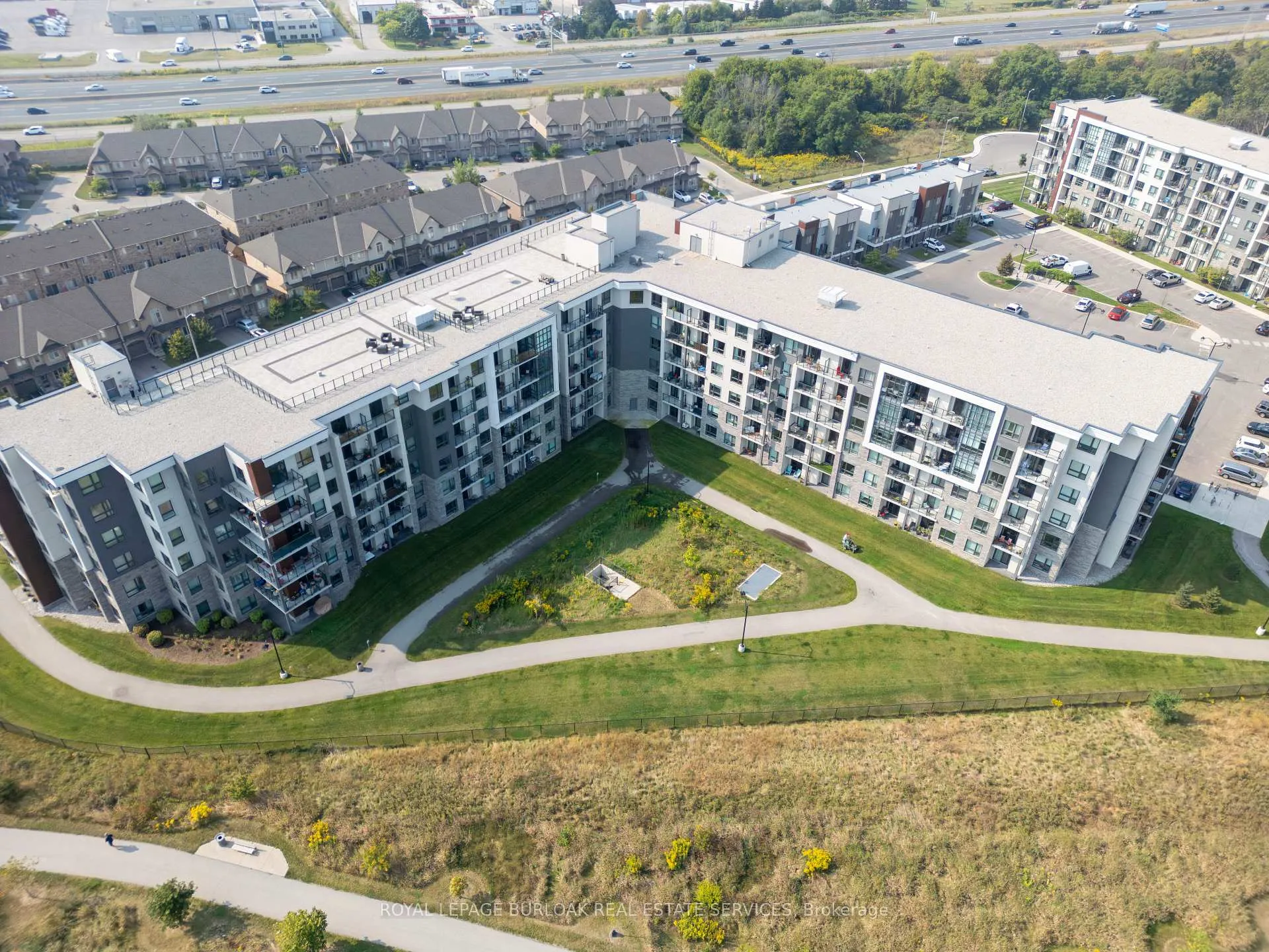 Photo 37 of Unit 133, 101 Shoreview Place, Hamilton, Lakeshore — HOMEH
