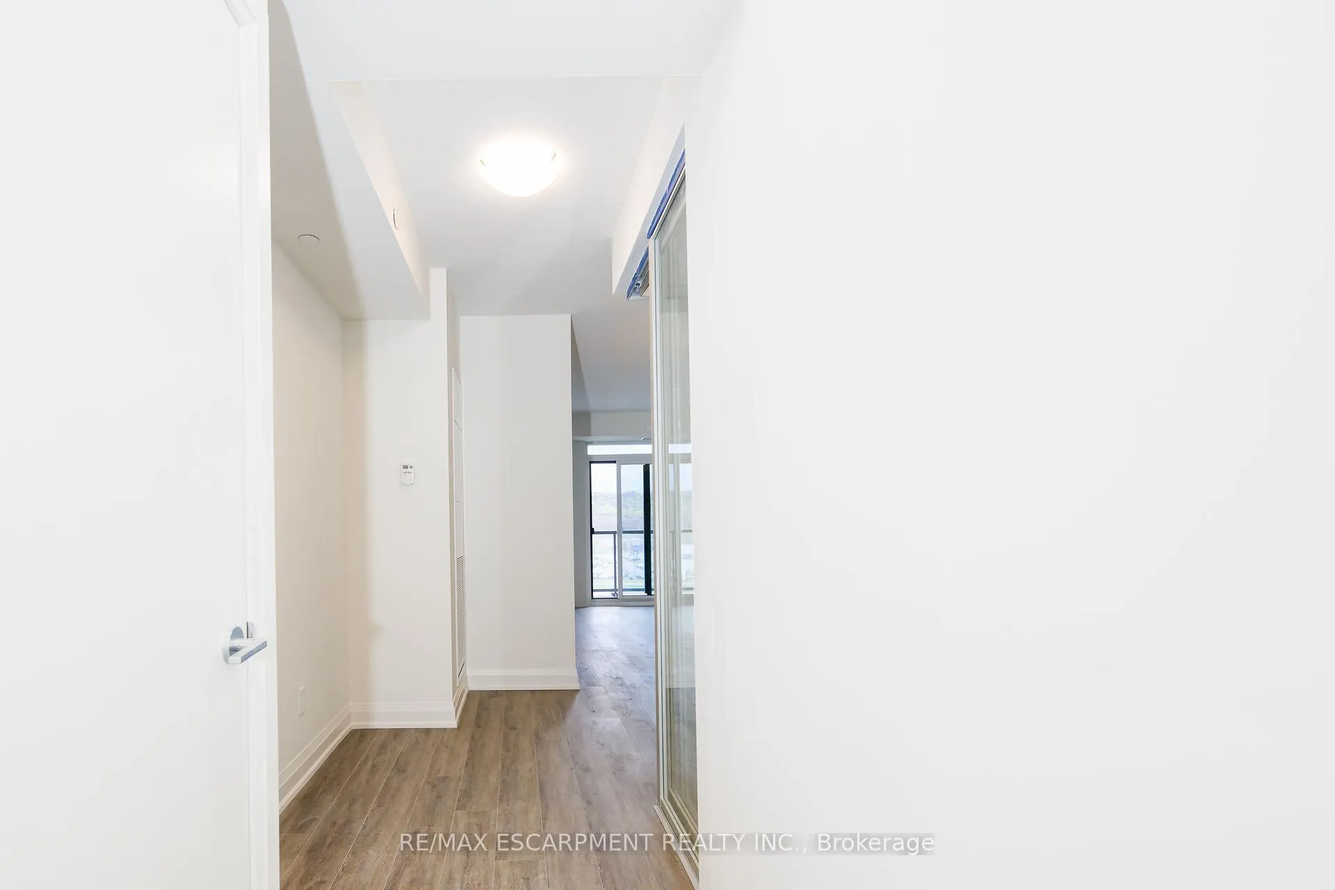 Photo 13 of Unit 1601, 385 Winston Road, Grimsby, Grimsby Beach — HOMEH