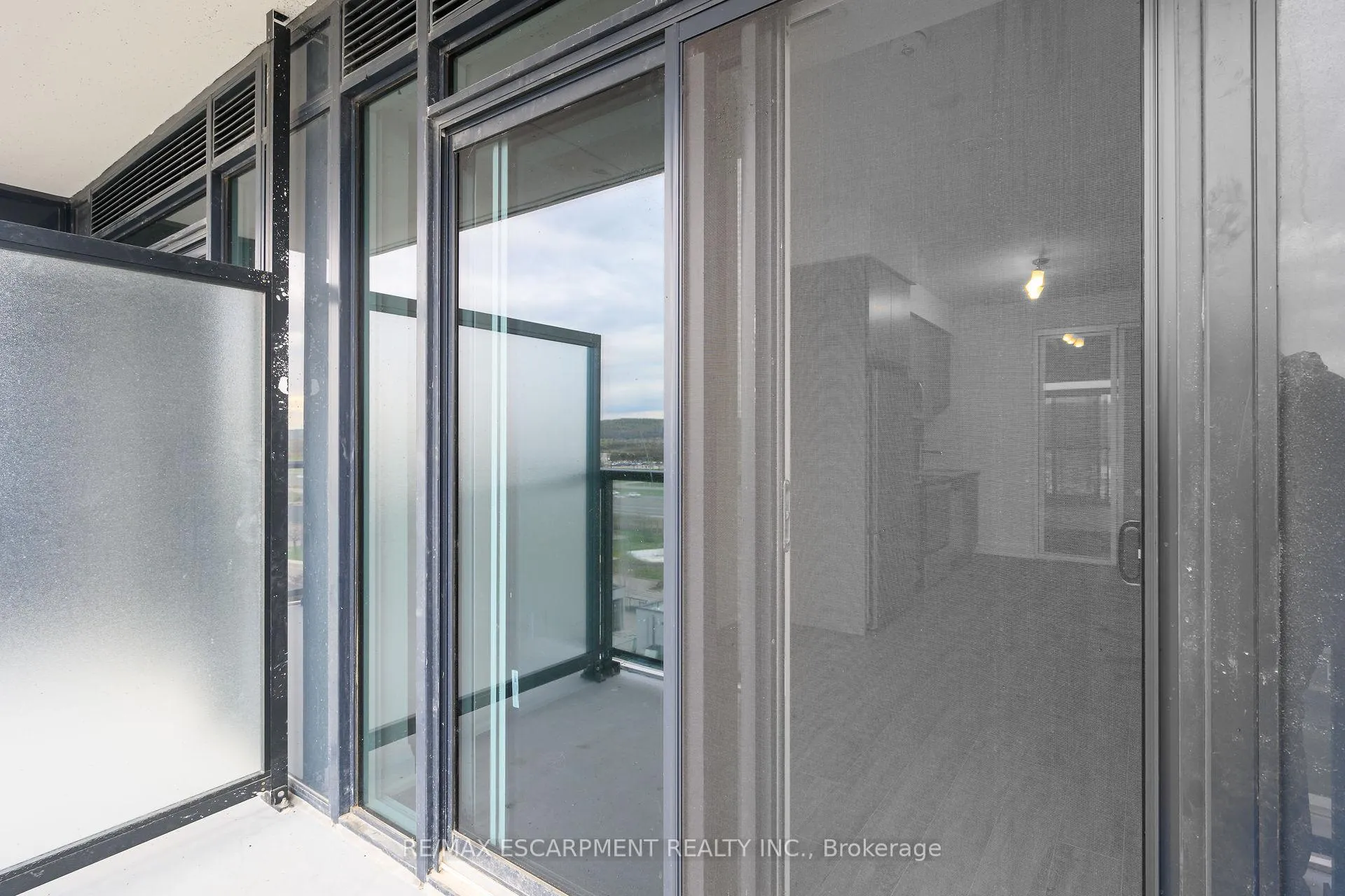 Photo 20 of Unit 1601, 385 Winston Road, Grimsby, Grimsby Beach — HOMEH