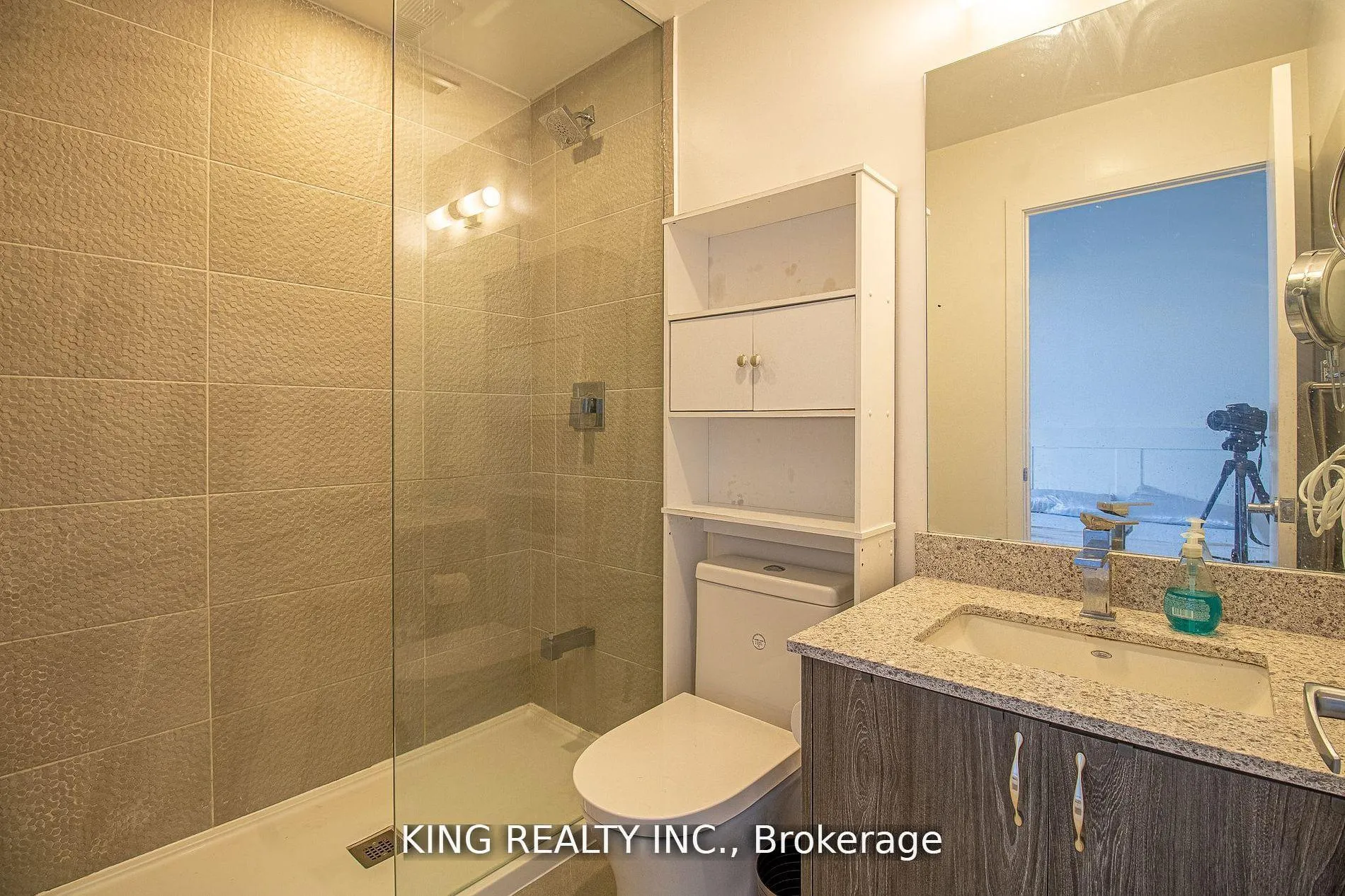 Photo 15 of Unit 402, 1 Cardiff Road, Toronto, Mount Pleasant East — HOMEH