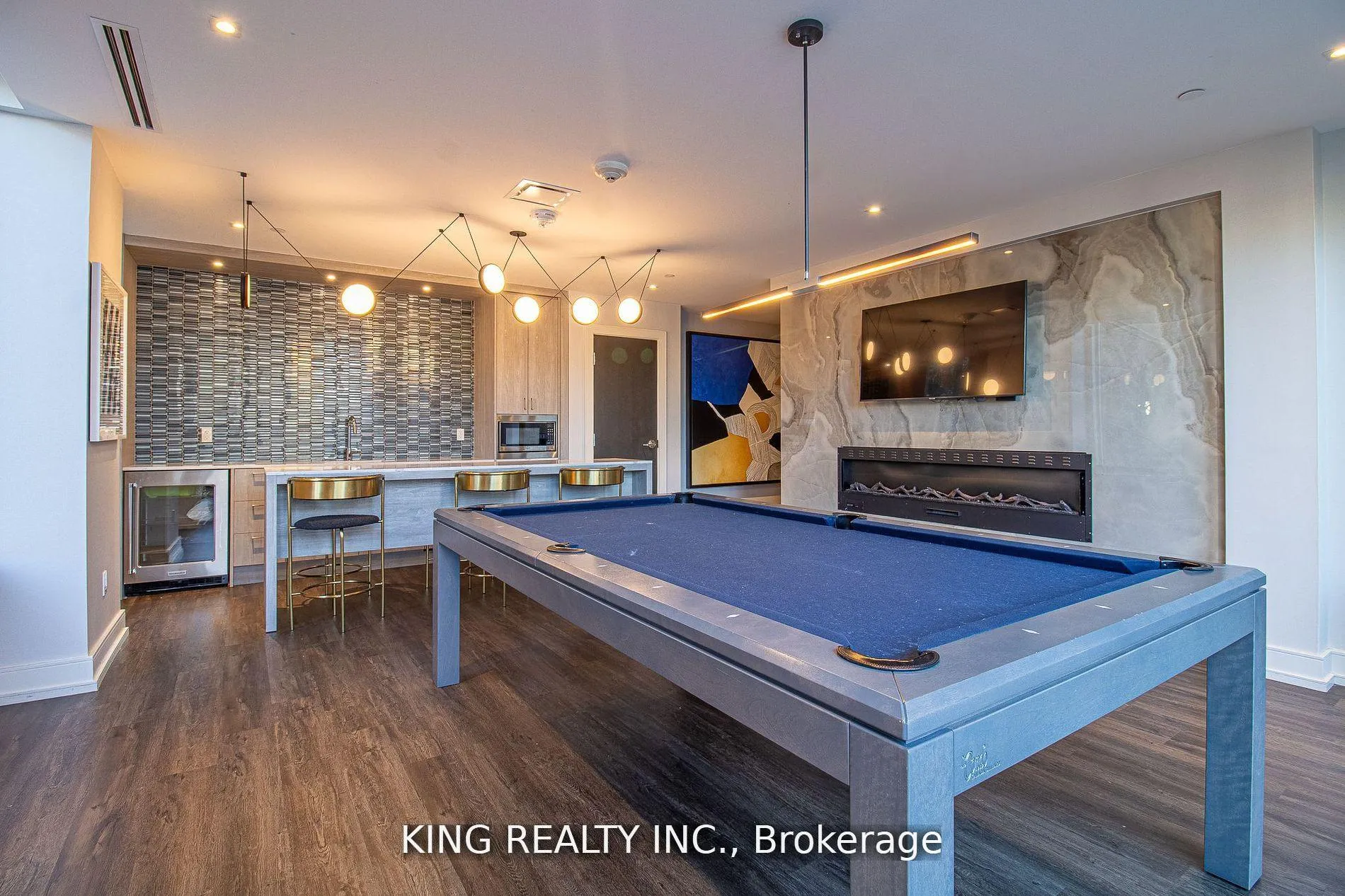 Photo 33 of Unit 402, 1 Cardiff Road, Toronto, Mount Pleasant East — HOMEH
