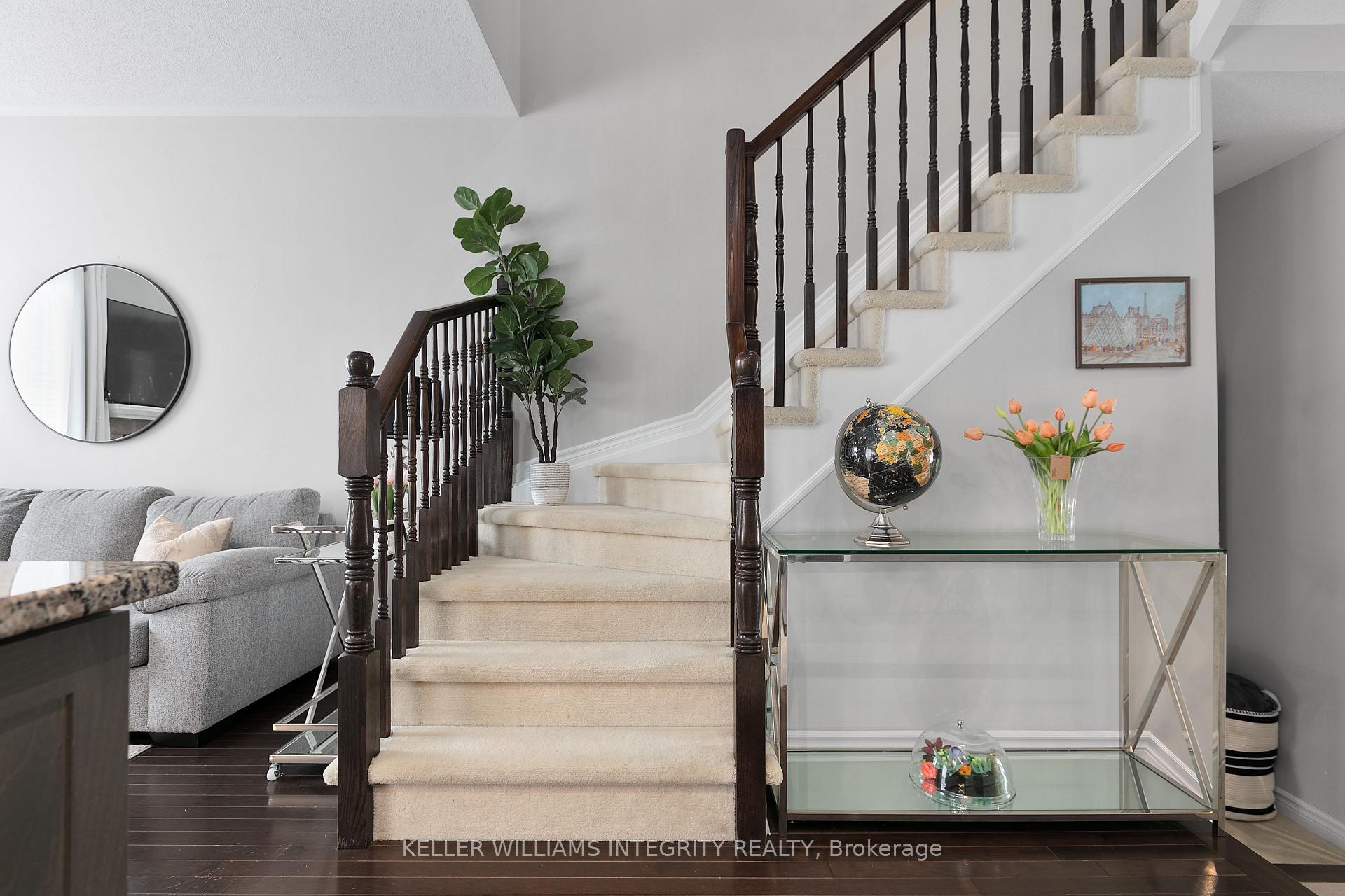 Photo 12 of 109 Nutting Crescent, Ottawa, Riverside South/Gloucester Glen — HOMEH