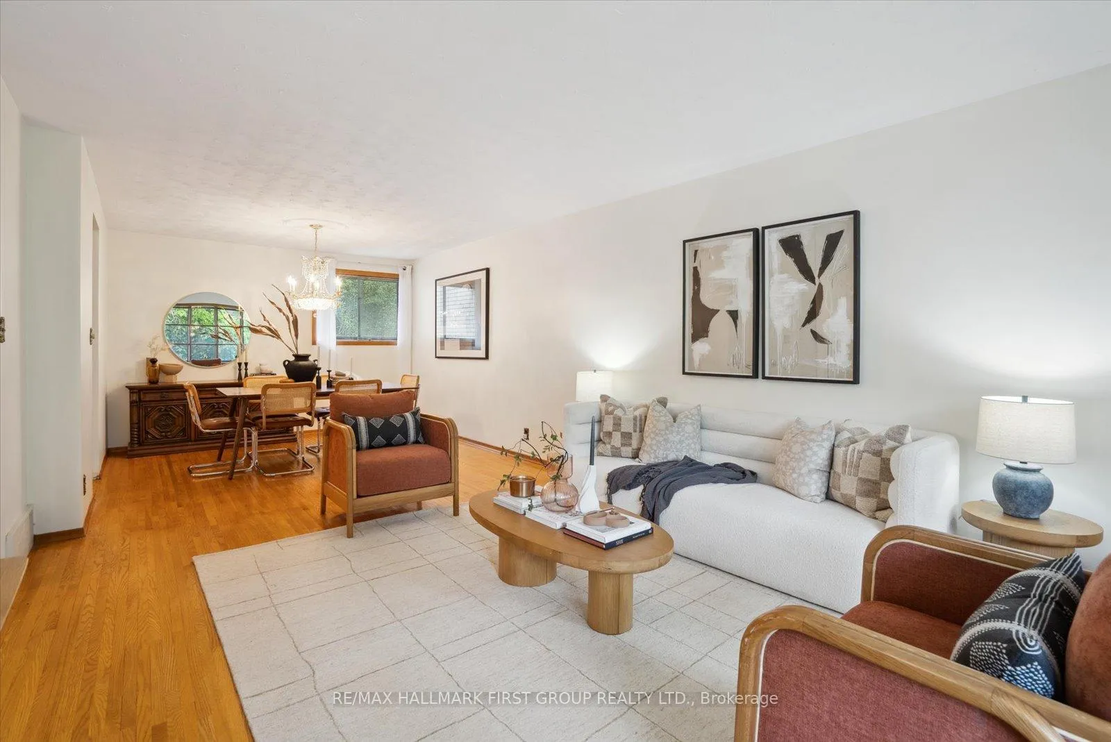 Photo 3 of 706 Tulip Court, Oshawa, Centennial — HOMEH
