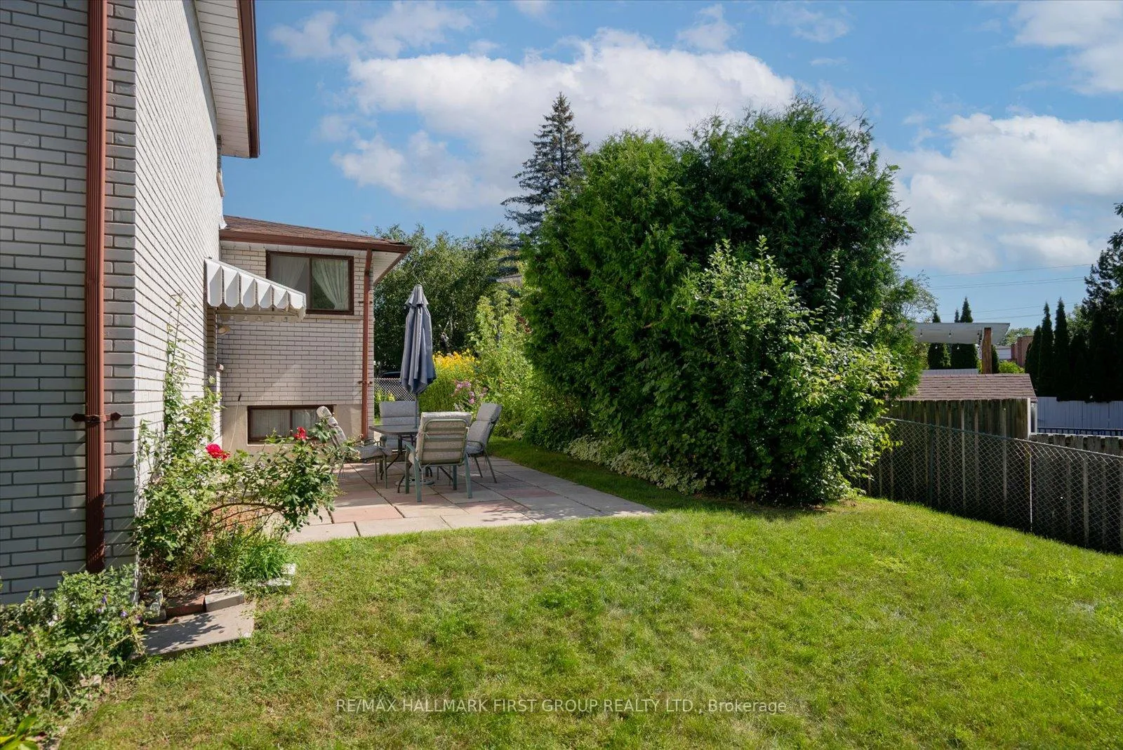 Photo 19 of 706 Tulip Court, Oshawa, Centennial — HOMEH