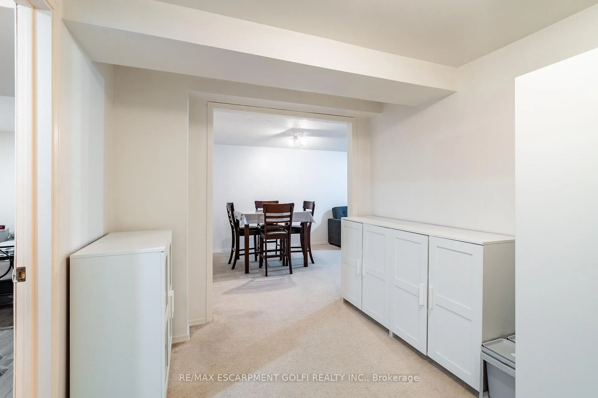 Photo 22 of 222 Silverbirch Boulevard, Hamilton, Rural Glanbrook — HOMEH