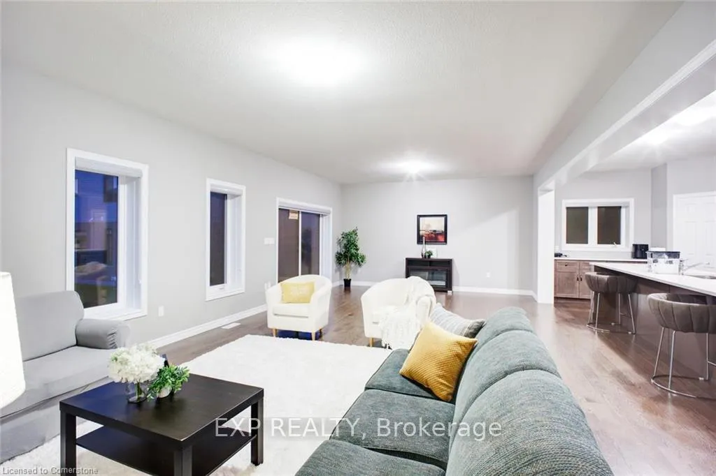 Photo 15 of 61 Broadacre Drive, Kitchener — HOMEH