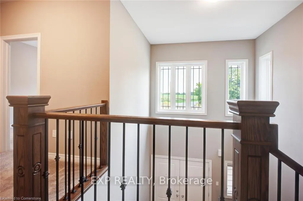 Photo 18 of 61 Broadacre Drive, Kitchener — HOMEH