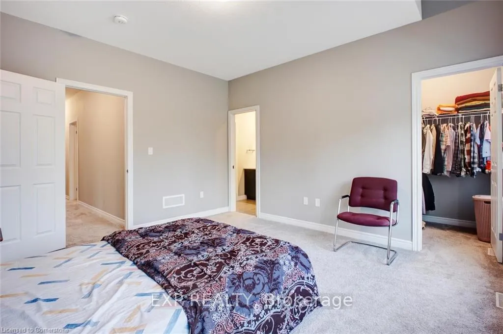 Photo 27 of 61 Broadacre Drive, Kitchener — HOMEH