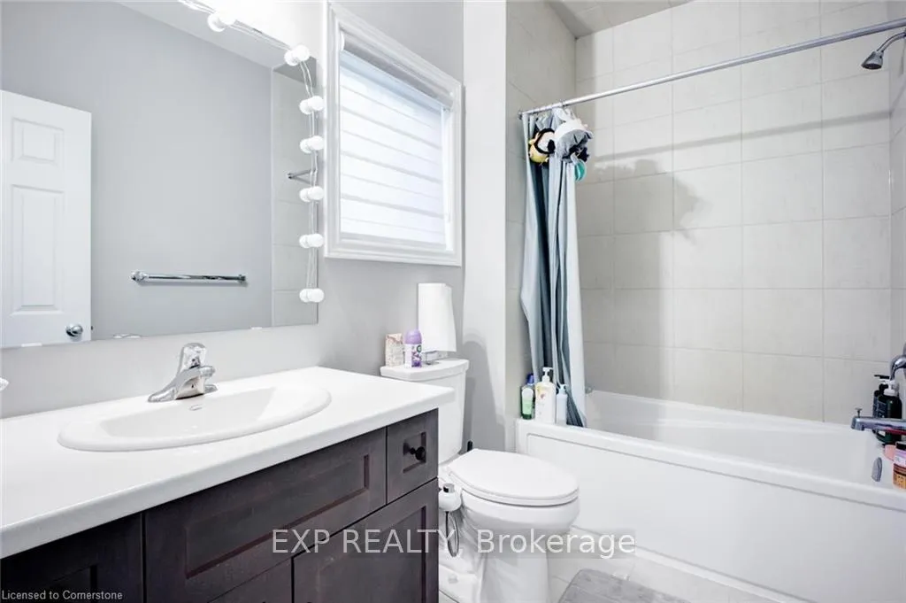 Photo 28 of 61 Broadacre Drive, Kitchener — HOMEH