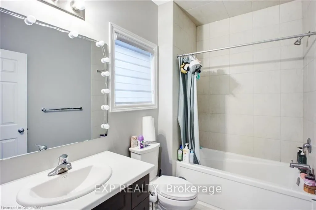 Photo 29 of 61 Broadacre Drive, Kitchener — HOMEH