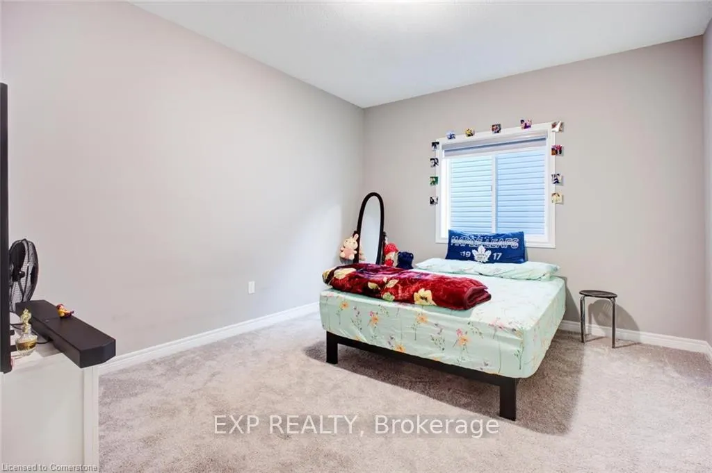 Photo 30 of 61 Broadacre Drive, Kitchener — HOMEH
