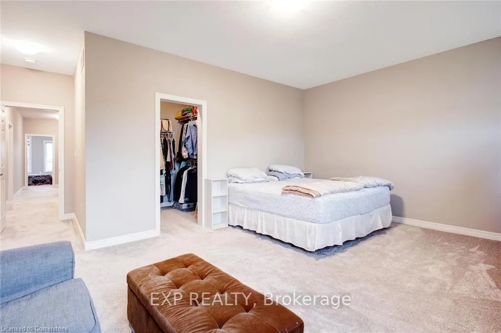 Photo 35 of 61 Broadacre Drive, Kitchener — HOMEH