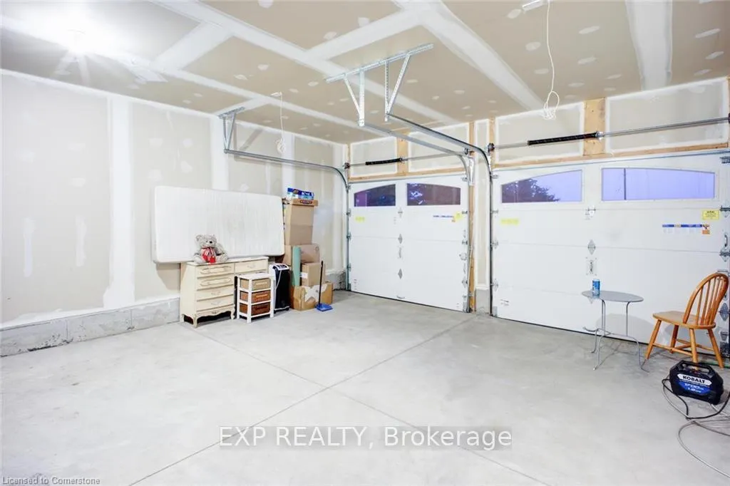 Photo 37 of 61 Broadacre Drive, Kitchener — HOMEH