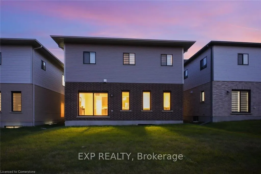 Photo 38 of 61 Broadacre Drive, Kitchener — HOMEH