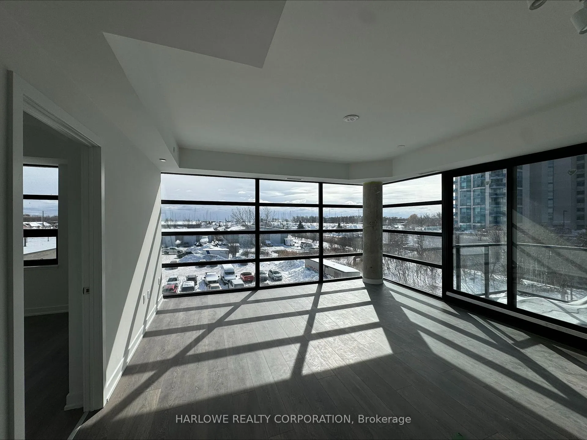 Photo 3 of Unit 341 E, 1610 Charles Street E, Whitby, Port Whitby — HOMEH