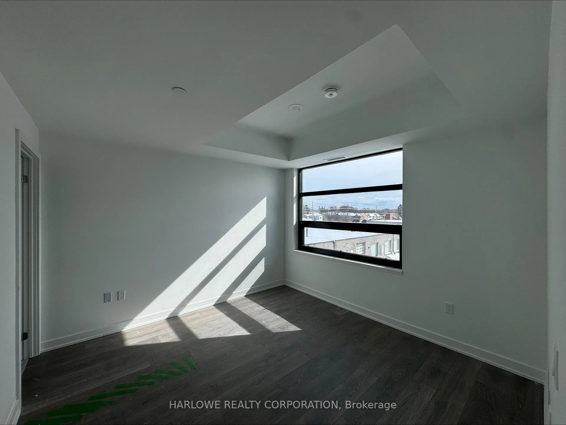 Photo 5 of Unit 341 E, 1610 Charles Street E, Whitby, Port Whitby — HOMEH