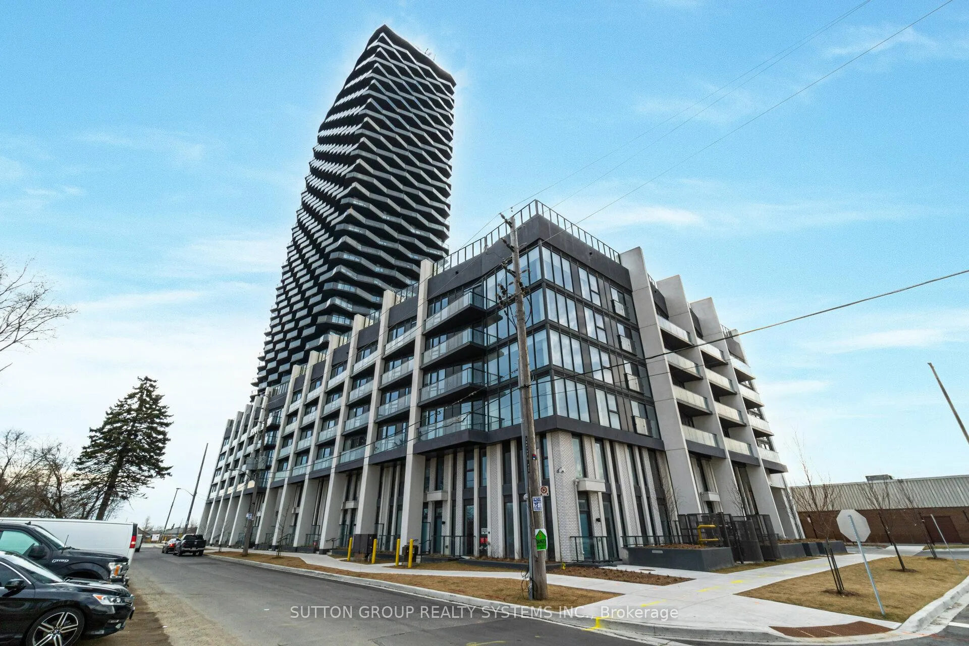 Front of Unit 1607, 36 Zorra Street