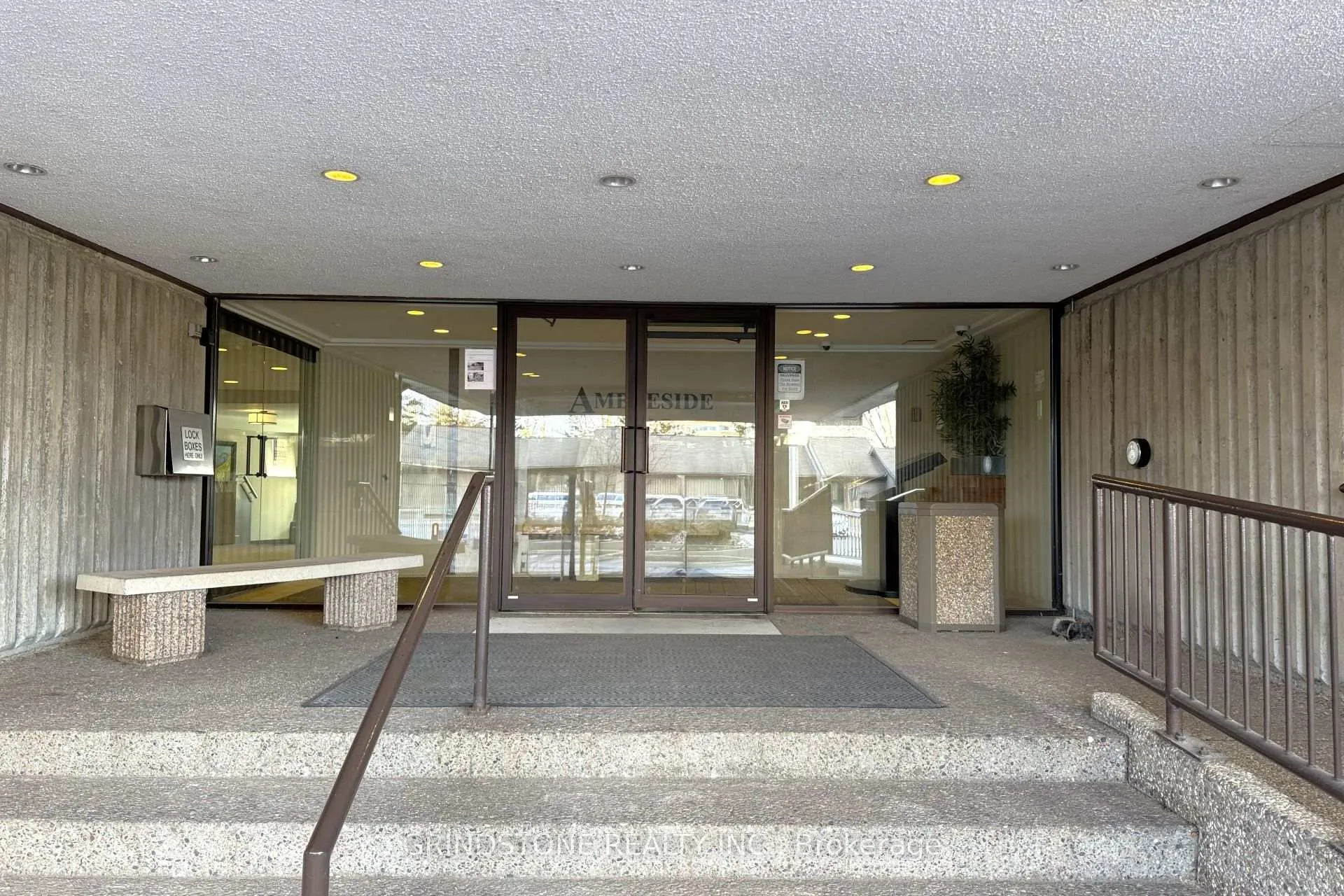 Photo 2 of Unit 408, 1171 Ambleside Drive, Ottawa, Woodroffe — HOMEH