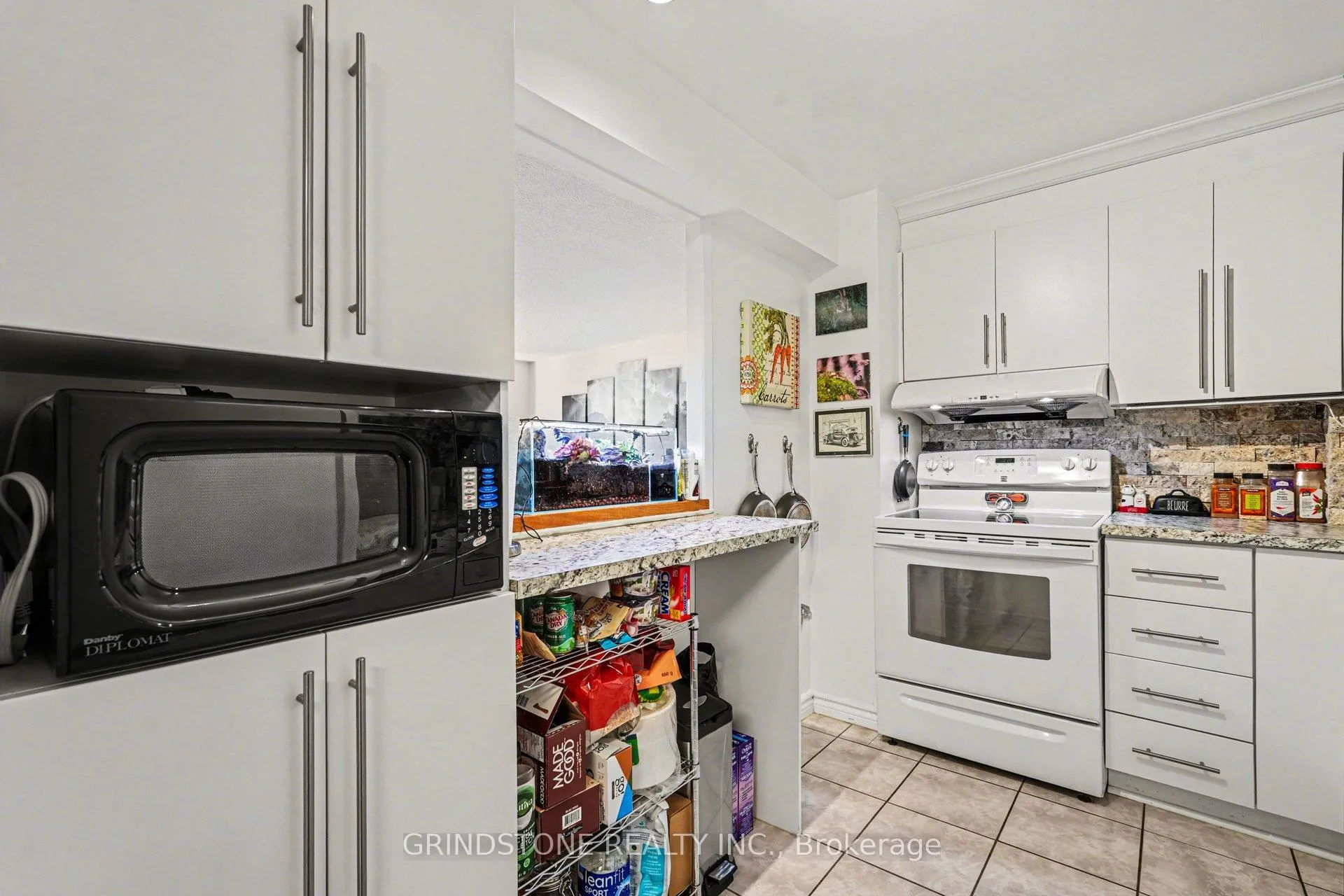 Photo 8 of Unit 408, 1171 Ambleside Drive, Ottawa, Woodroffe — HOMEH