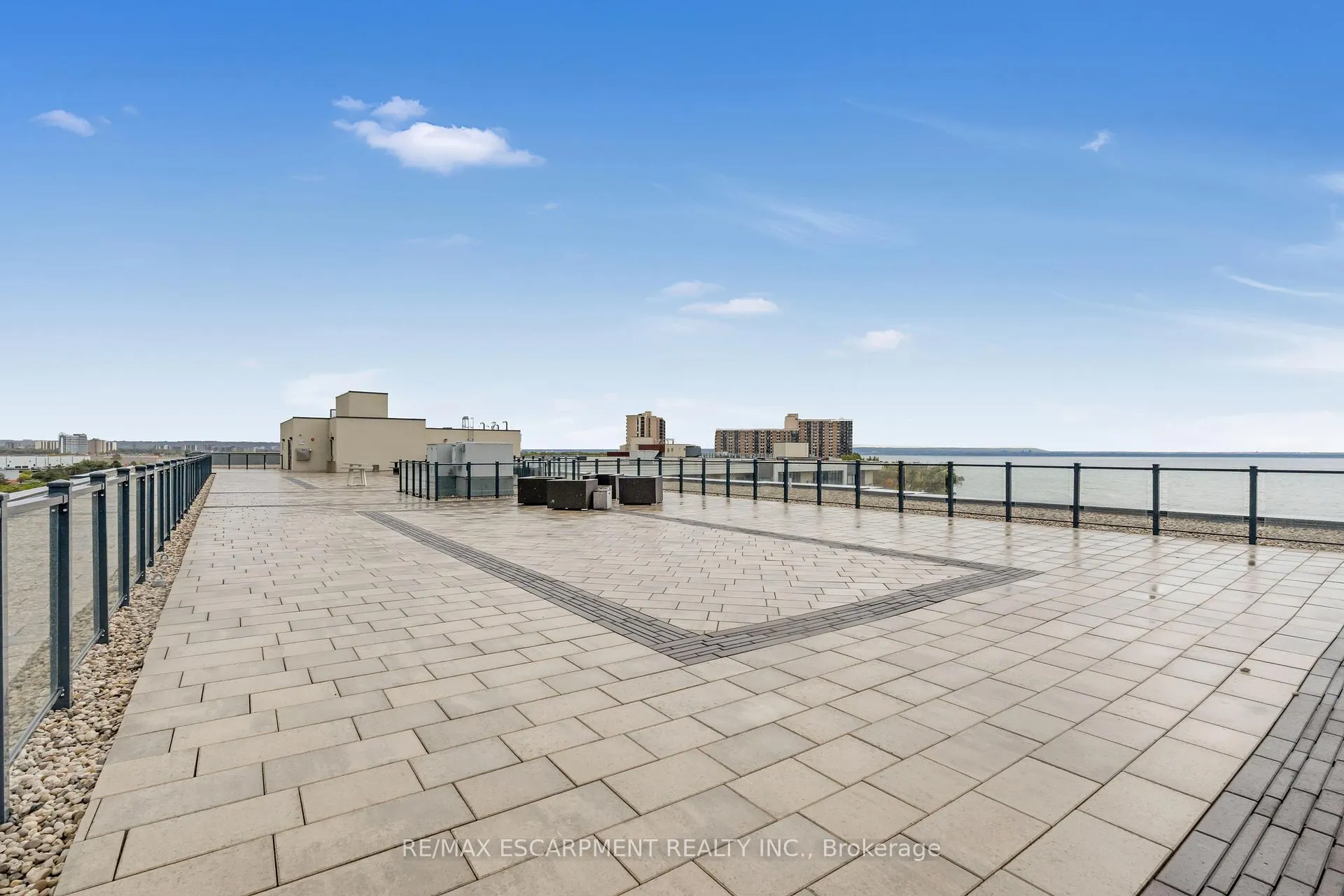 Photo 23 of Unit 509, 101 Shoreview Place, Hamilton, Stoney Creek — HOMEH