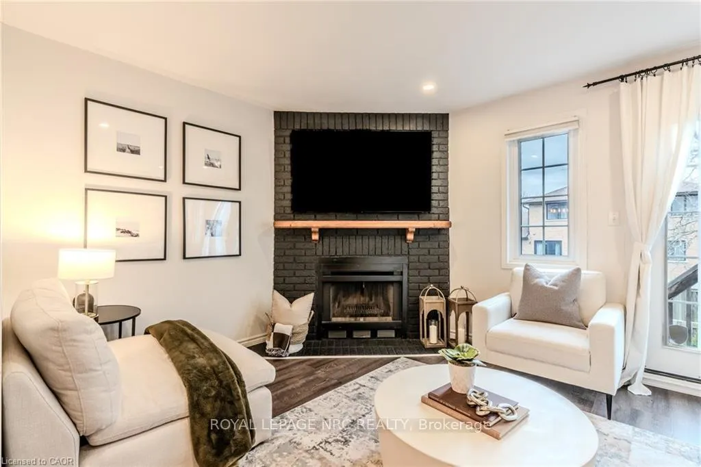 Photo 16 of Unit 18, 29 Heritage Drive, Hamilton, Stoney Creek — HOMEH