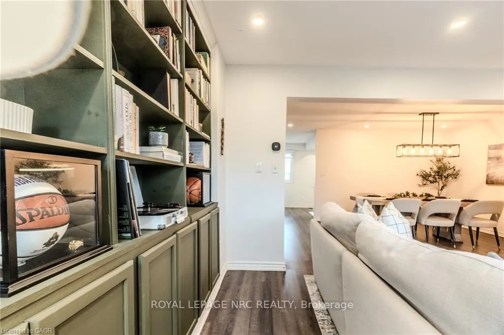 Photo 20 of Unit 18, 29 Heritage Drive, Hamilton, Stoney Creek — HOMEH